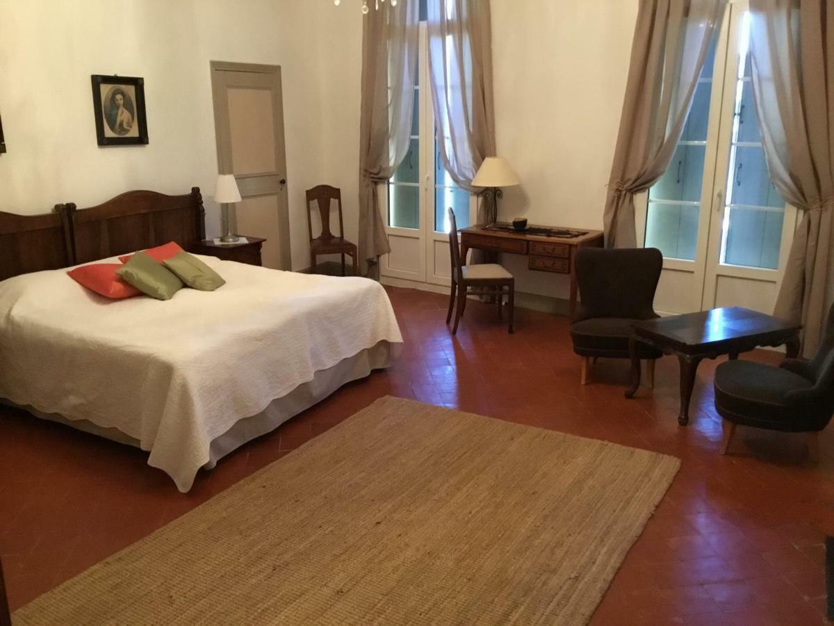 La Maison Quarante Bed & Breakfast Luaran gambar